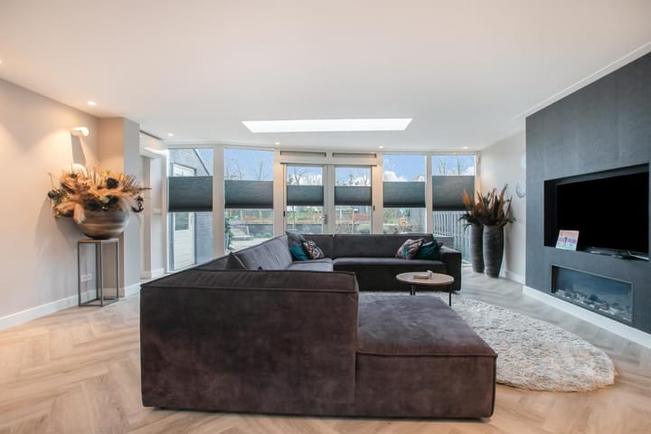 Photo 5 of Anthon van der Horstlaan 28