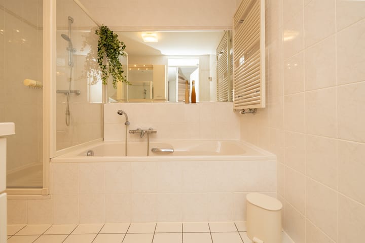 Foto 32 van Van der Does de Willeboisstraat 25