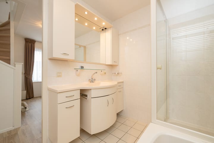 Foto 34 van Van der Does de Willeboisstraat 25