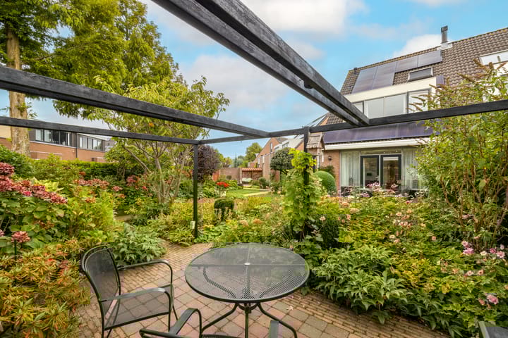 Foto 47 van Van der Does de Willeboisstraat 25