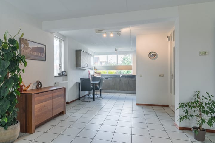 Foto 6 van Maasweg 28