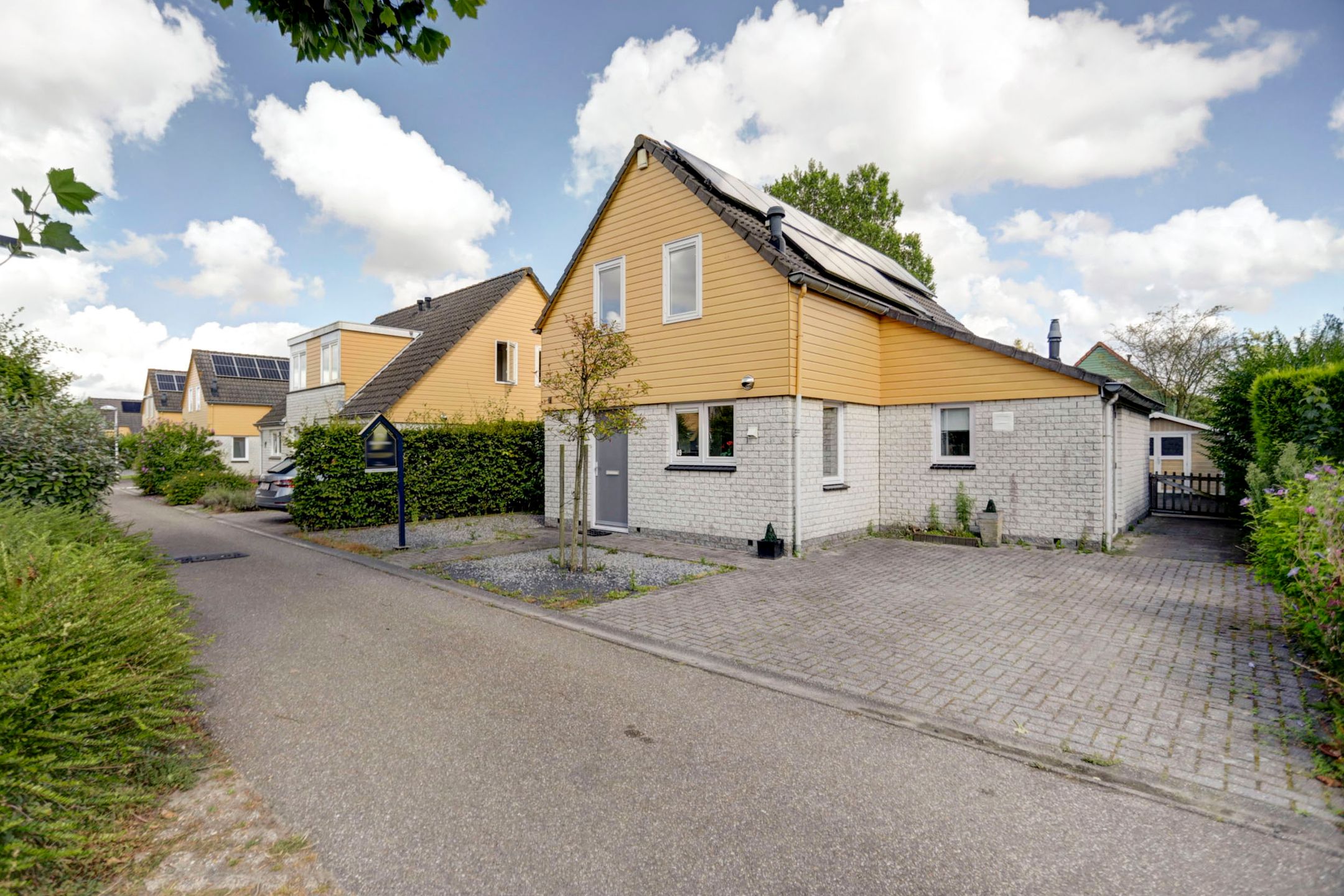 4-bedroom freehold villa in Wemeldinge — photo 4 of 5
