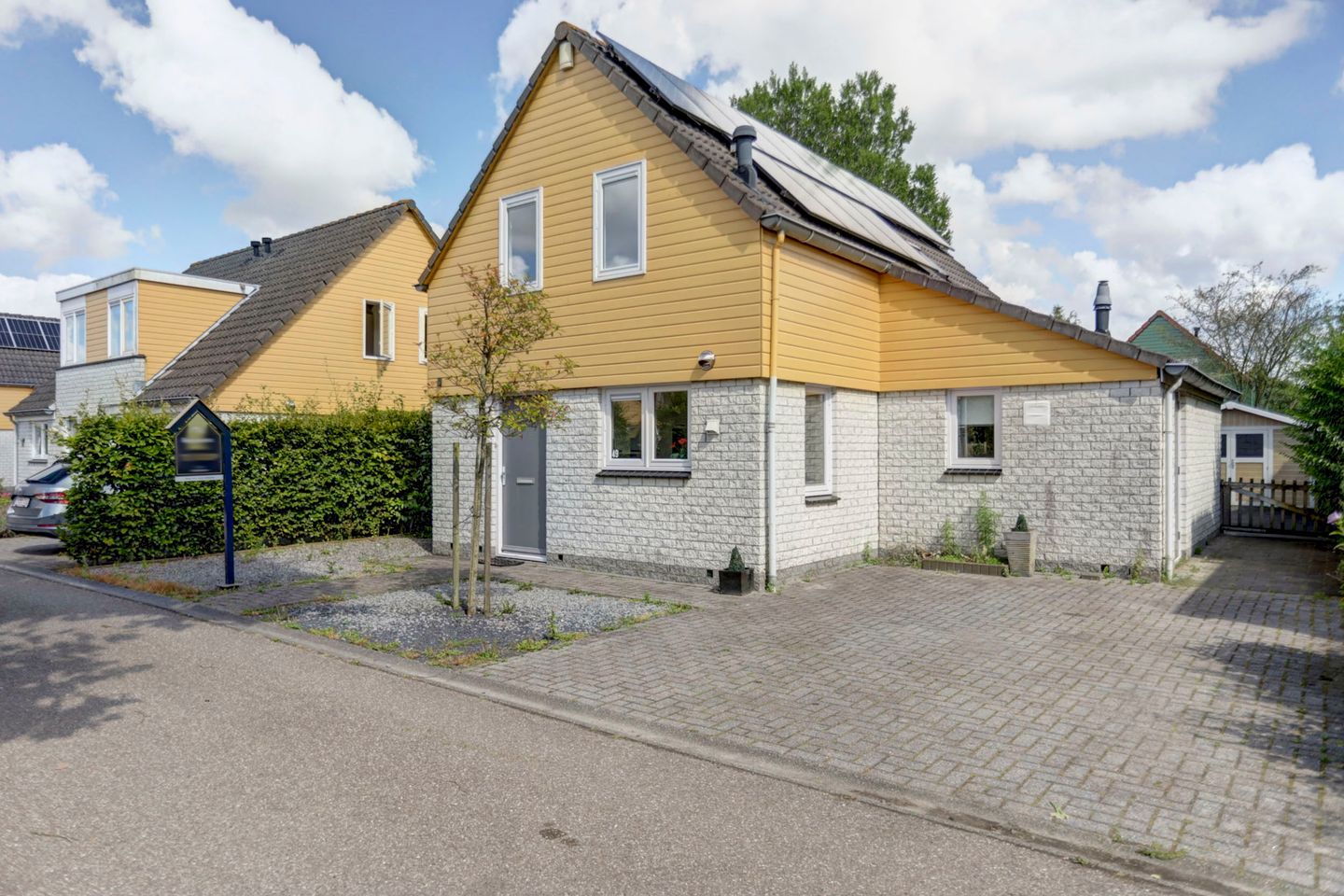 Photo 1 of Binnendijk 2-049