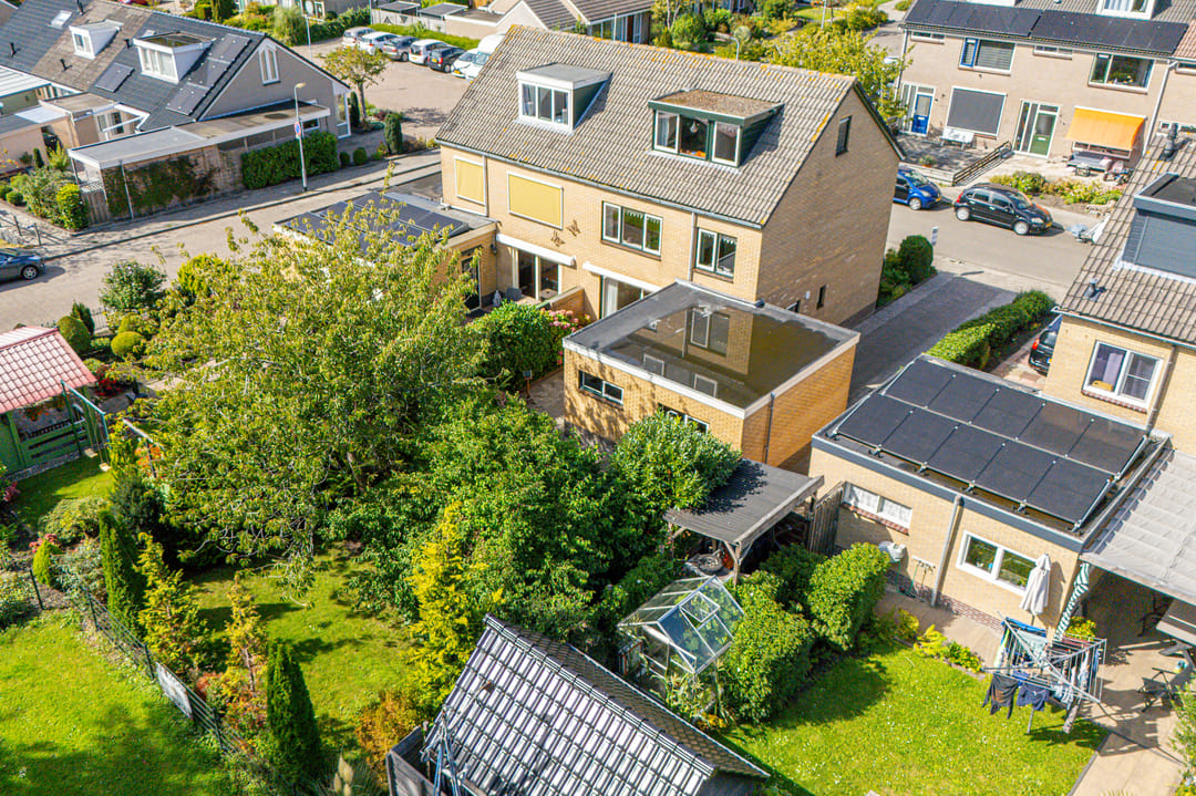 Foto 1 van Elzenlaan 4