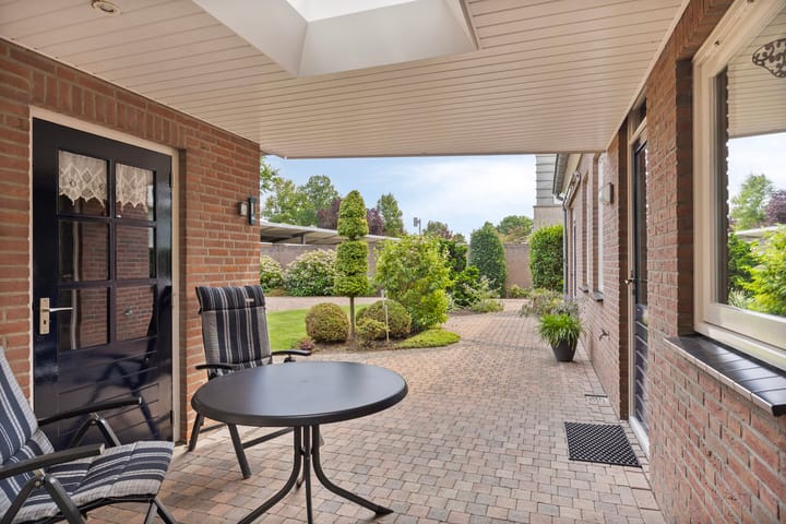 Foto 35 van Runstraat 64-A