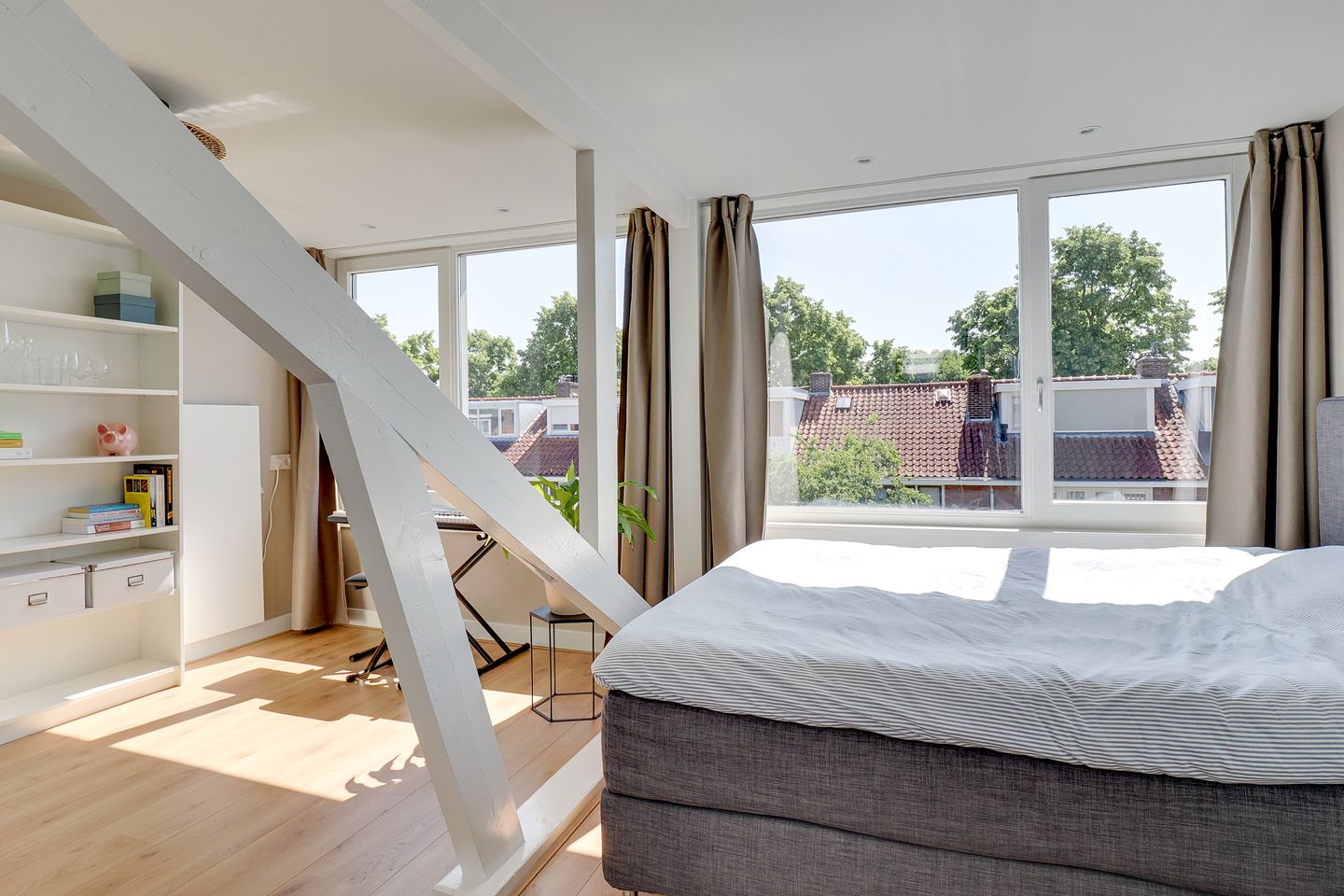 Foto 44 van Julianaweg 160