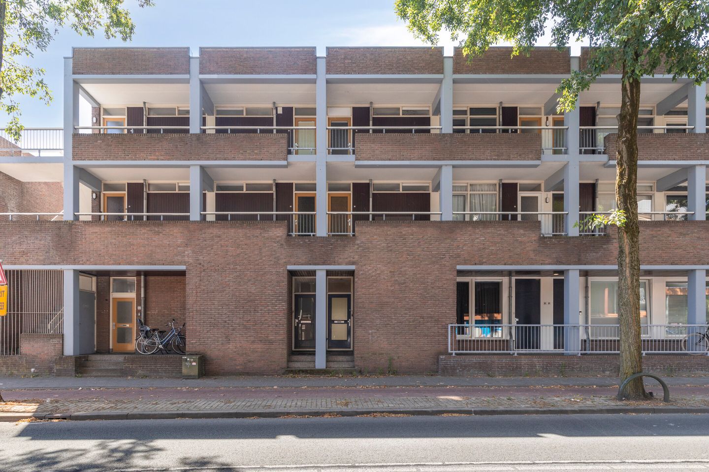 Photo 4 of Prins Bernhardstraat 58