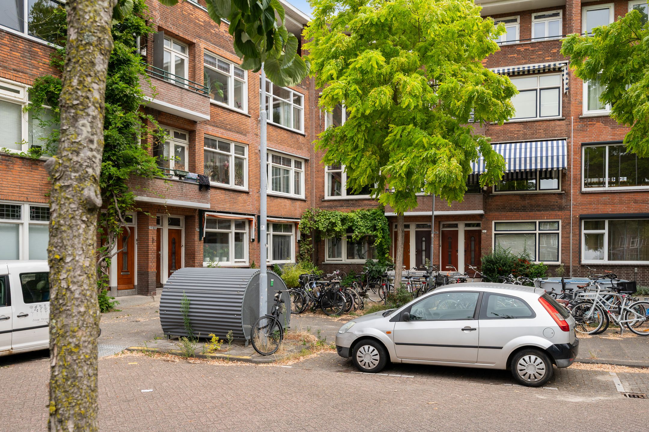 Foto 48 van Bergselaan 48-B01