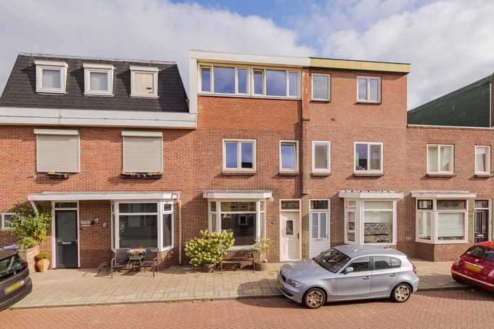 De Ruyterstraat 96