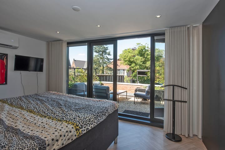 Foto 12 van Grotestraat 13-A