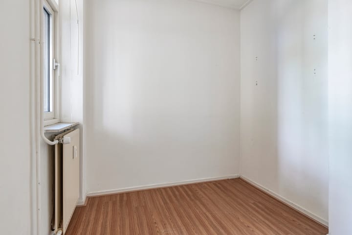 Photo 14 of Prins Bernhardstraat 58