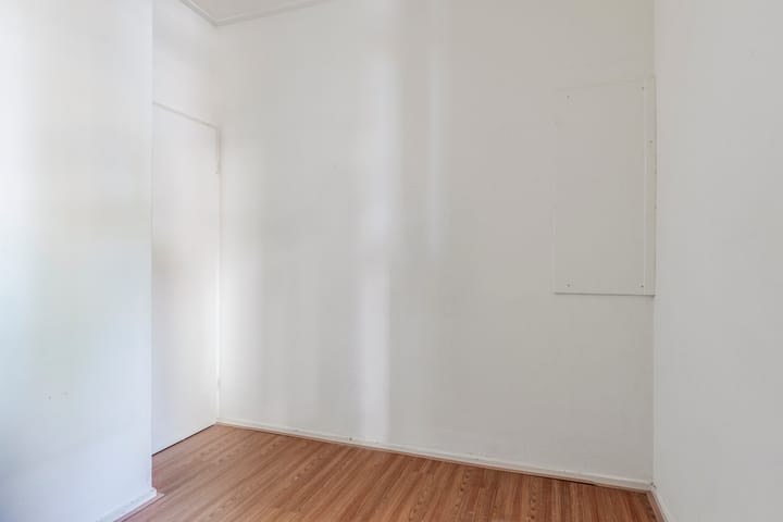 Photo 15 of Prins Bernhardstraat 58