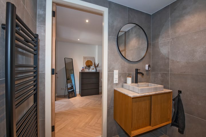 Foto 15 van Grotestraat 13-A