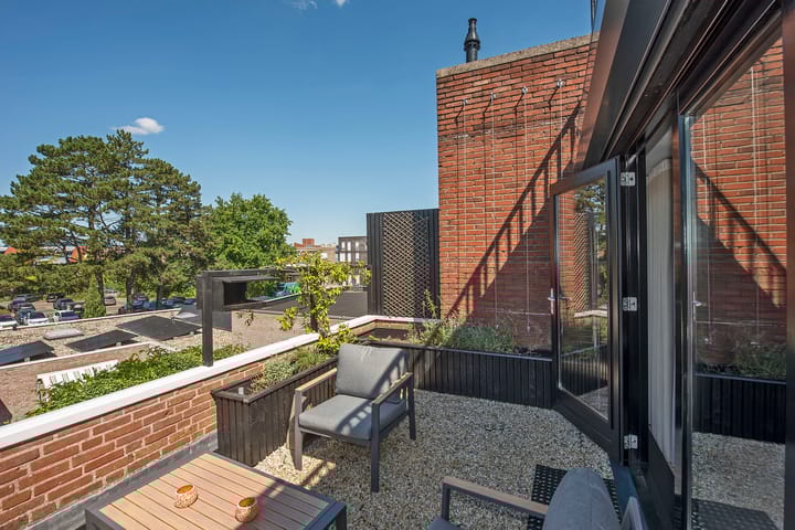 Foto 21 van Grotestraat 13-A