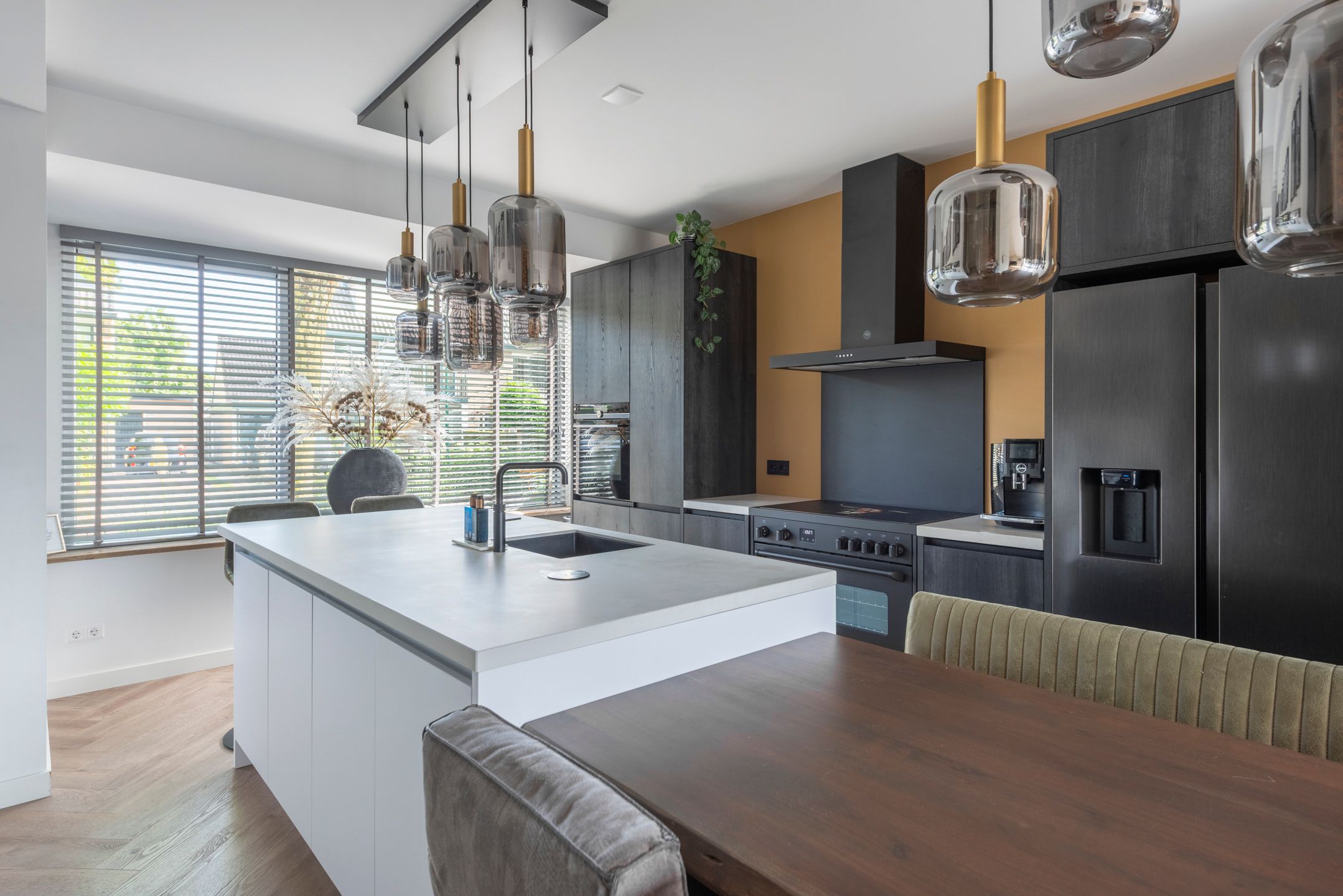 Foto 12 van Raadhuislaan 57