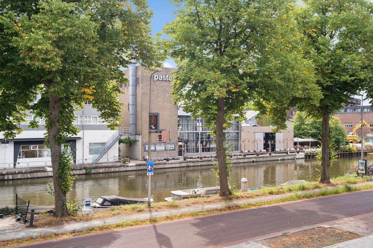 Foto 25 van Mijdrechtstraat 1