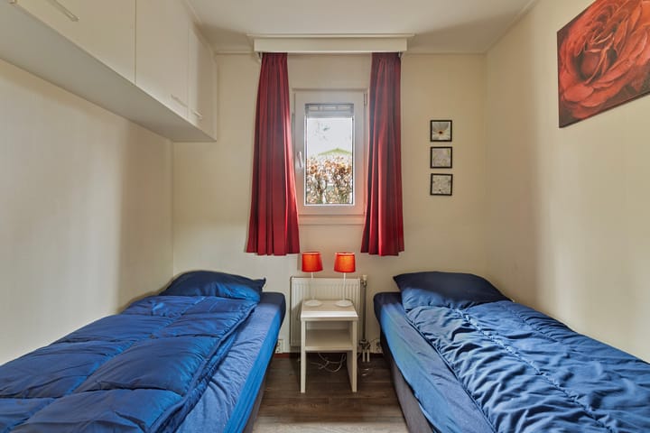 Photo 11 of Vijverlaan 1-P01