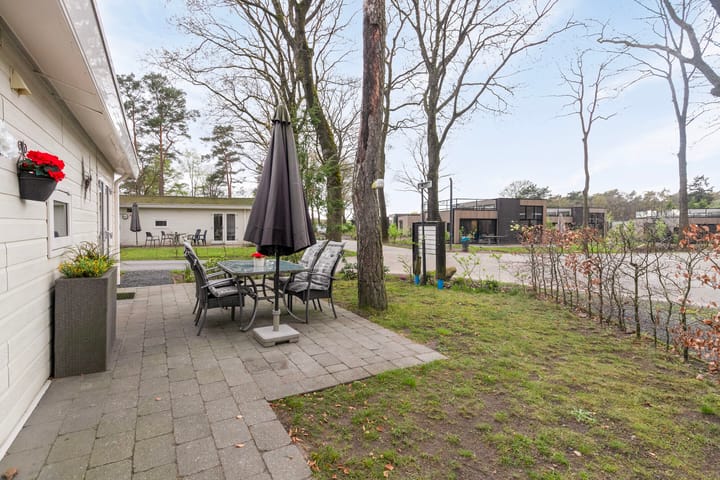 Photo 19 of Vijverlaan 1-P01