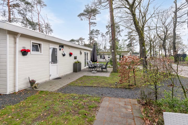 Photo 21 of Vijverlaan 1-P01