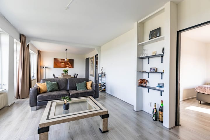 Foto 24 van Peizerweg 68-57