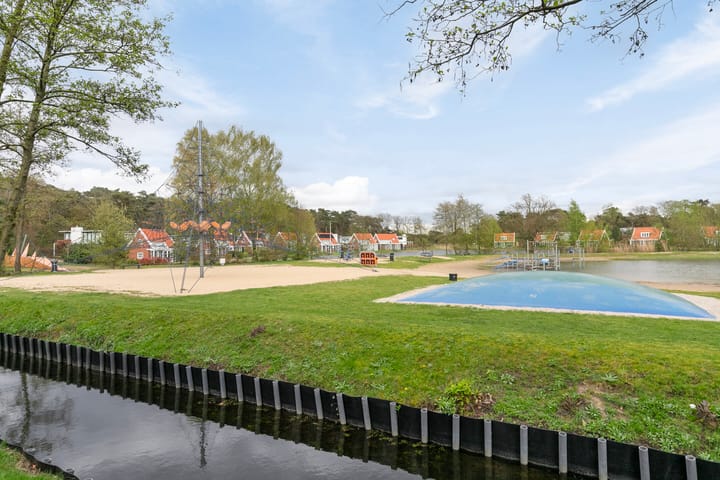 Photo 31 of Vijverlaan 1-P01