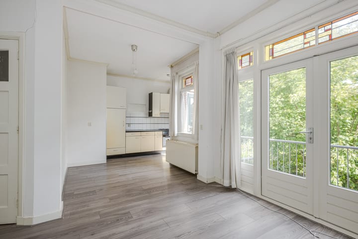 Foto 3 van Van 't Hoffstraat 8-A