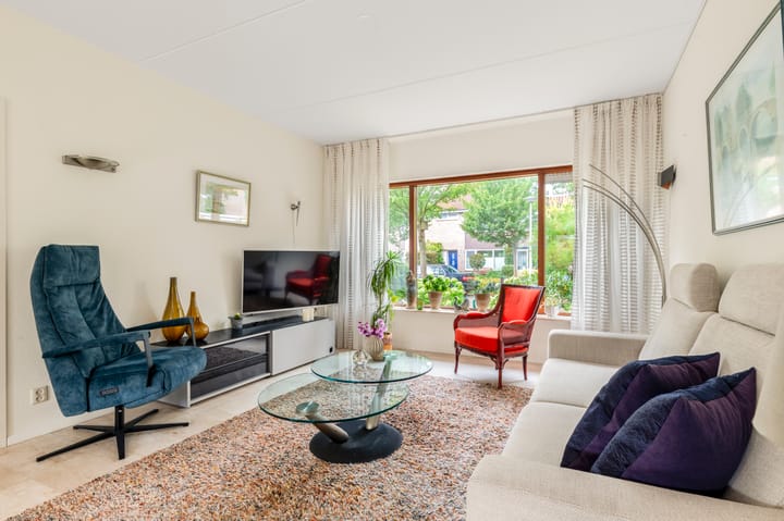 Foto 2 van Helmbloem 3