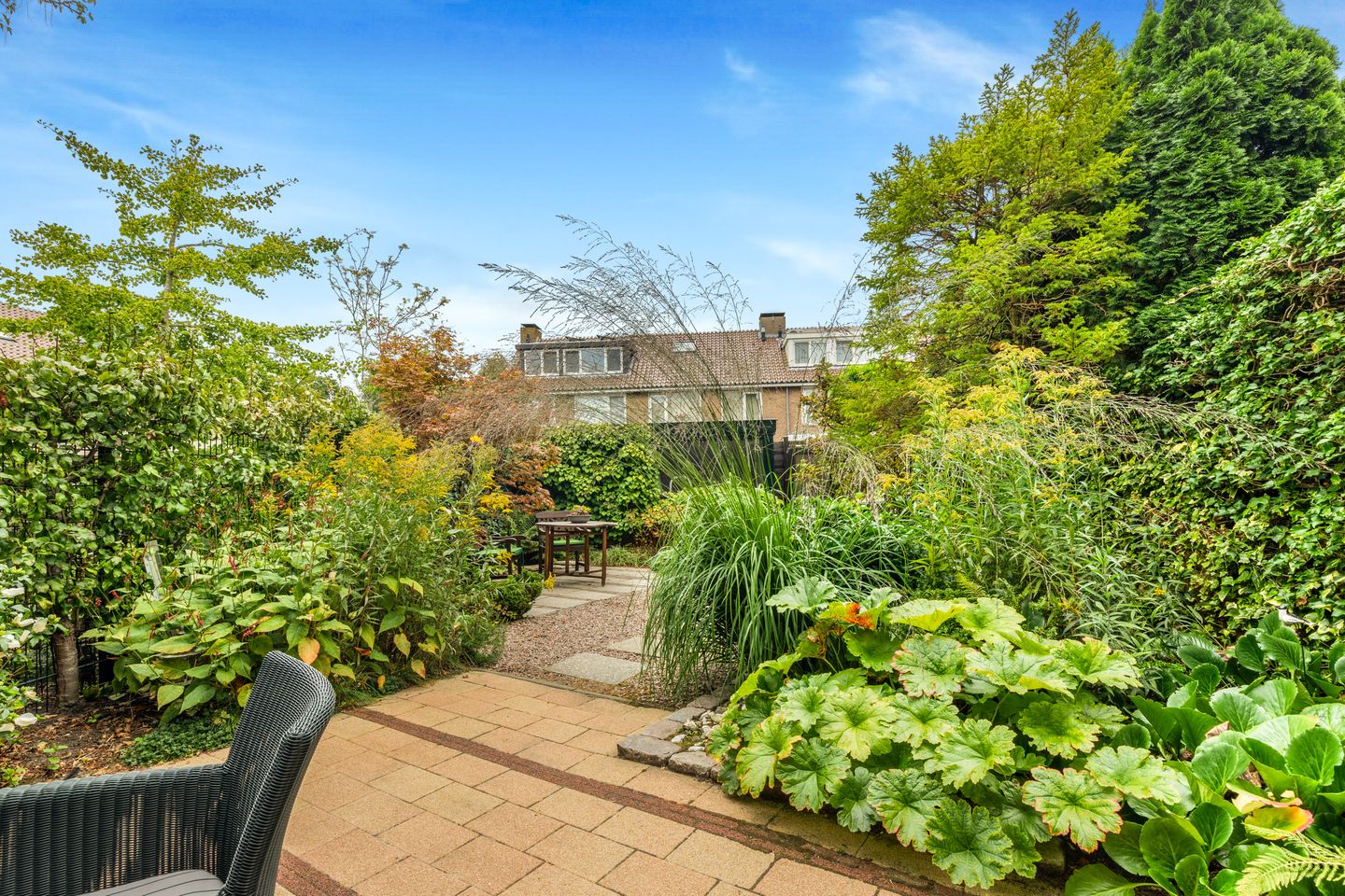 Foto 4 van Helmbloem 3