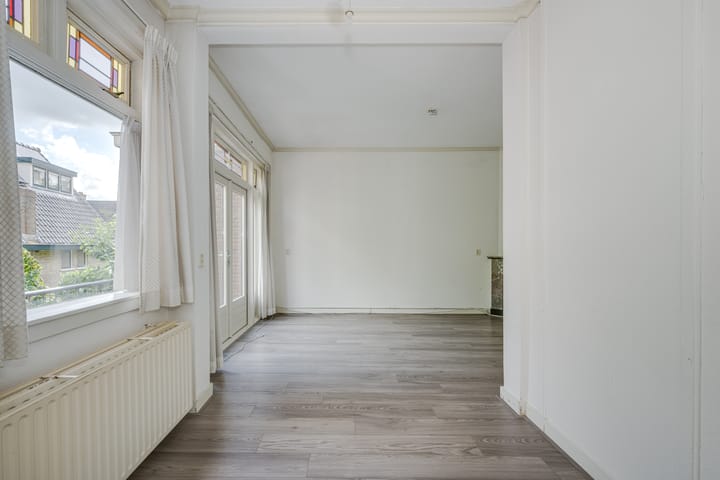 Foto 20 van Van 't Hoffstraat 8-A