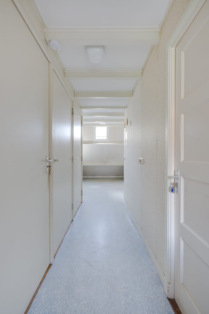 Foto 27 van Van 't Hoffstraat 8-A