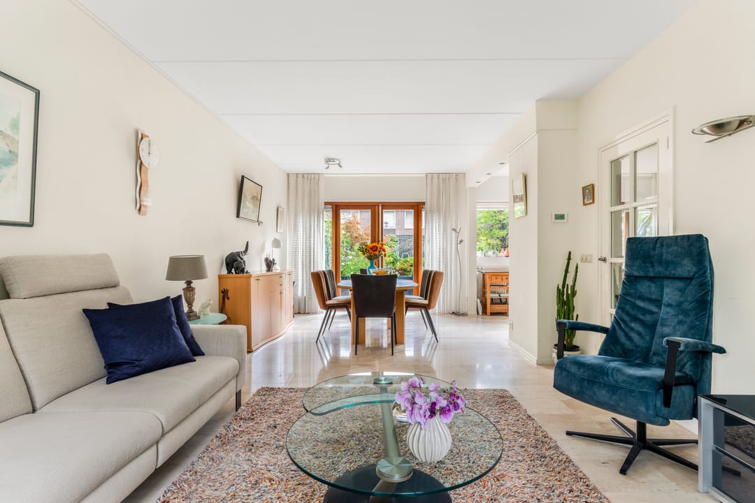 Foto 11 van Helmbloem 3