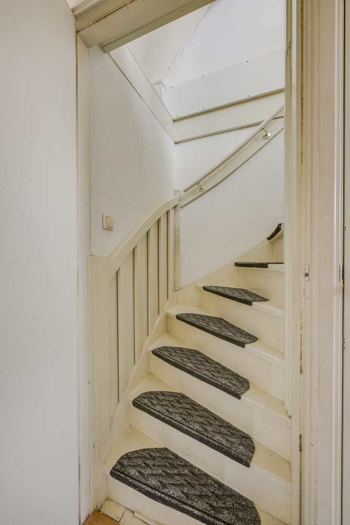 Foto 38 van Van 't Hoffstraat 8-A