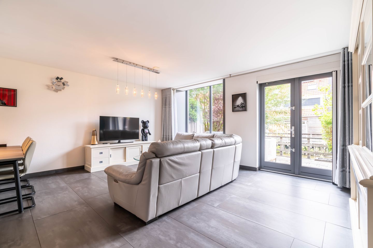 Photo 10 of Friendshipring 128