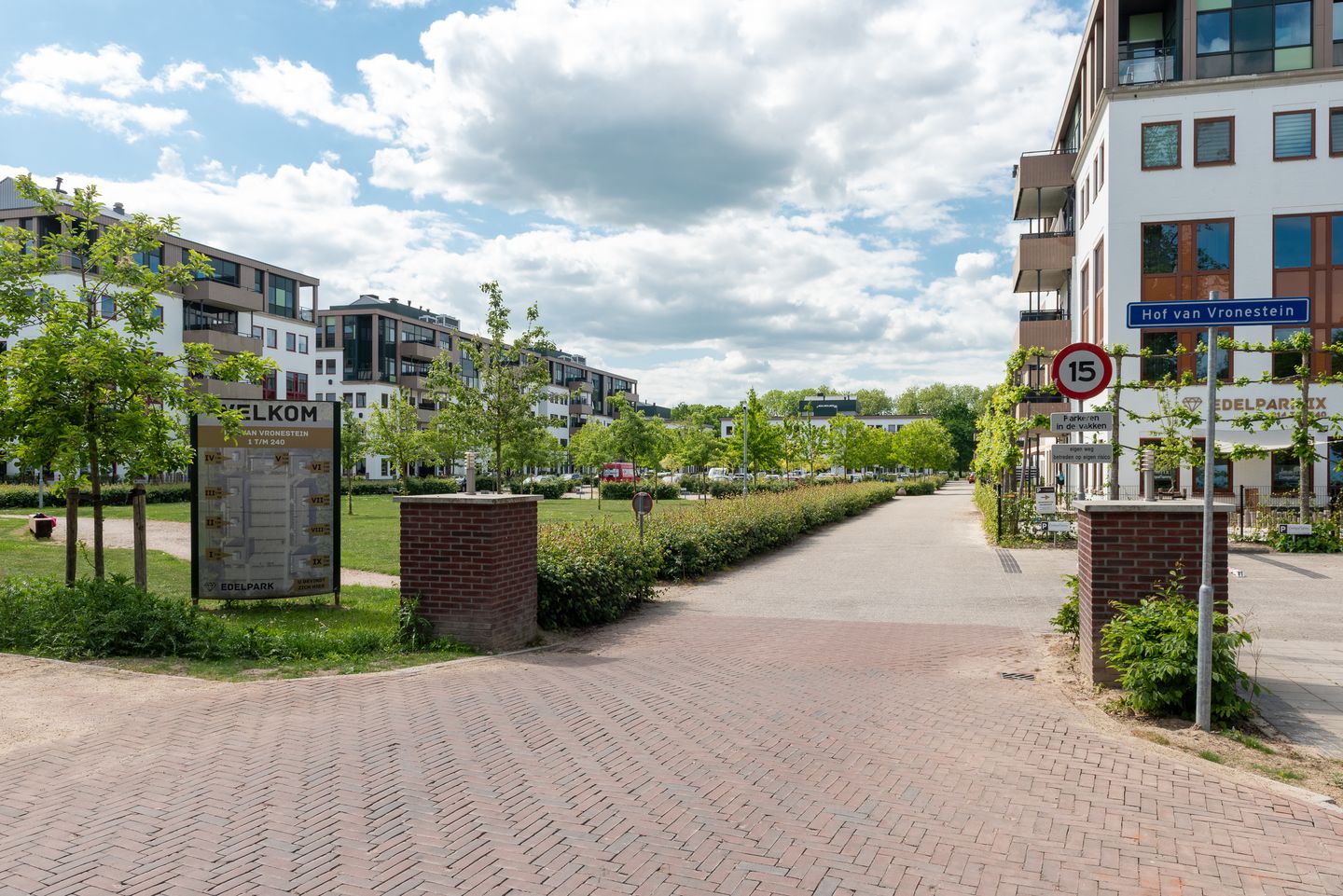 Foto 20 van Hof van Vronestein 67