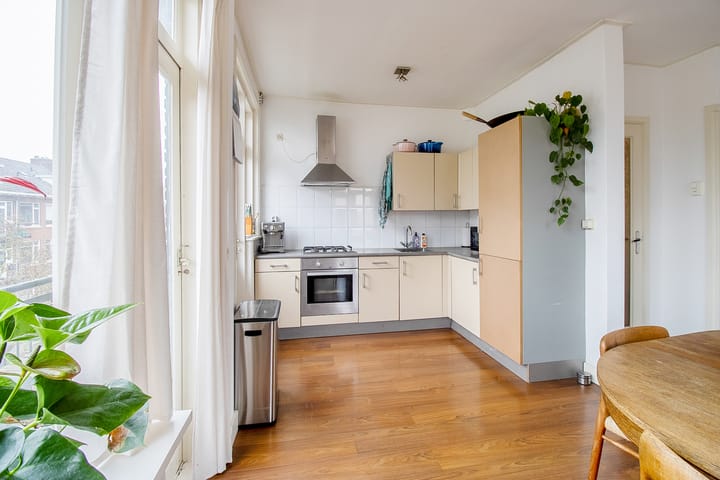 Foto 10 van De Graeffstraat 25-A