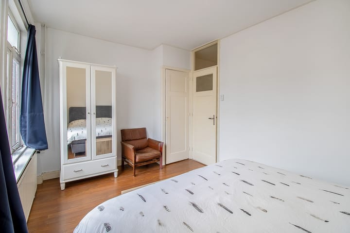 Foto 23 van De Graeffstraat 25-A