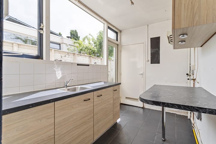 Foto 12 van Beukstraat 11