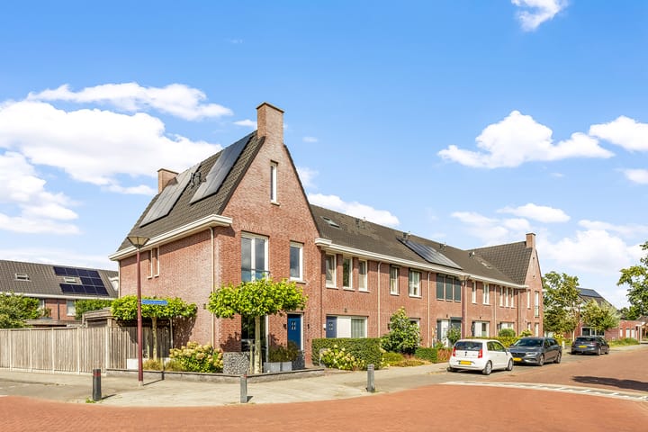 Foto 2 van Pinksterbloemlaan 1