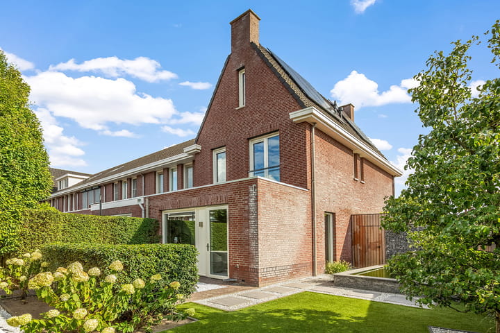 Foto 18 van Pinksterbloemlaan 1