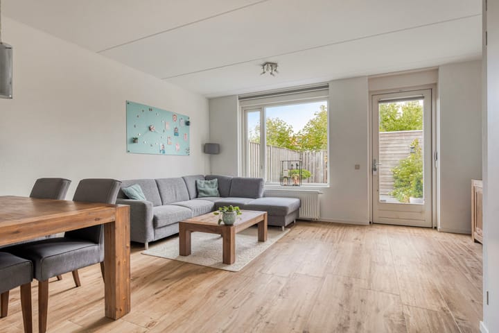 Foto 2 van Piet van Damlaan 24