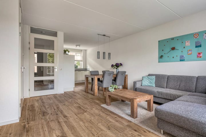 Foto 9 van Piet van Damlaan 24