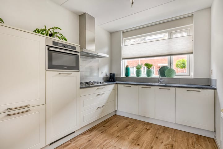 Foto 14 van Piet van Damlaan 24