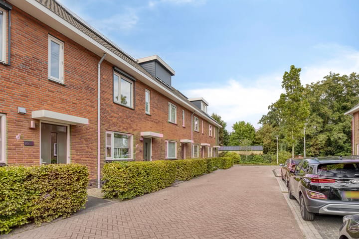 Foto 35 van Piet van Damlaan 24