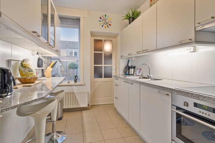 Foto 4 van J.W. Schuurmanstraat 61