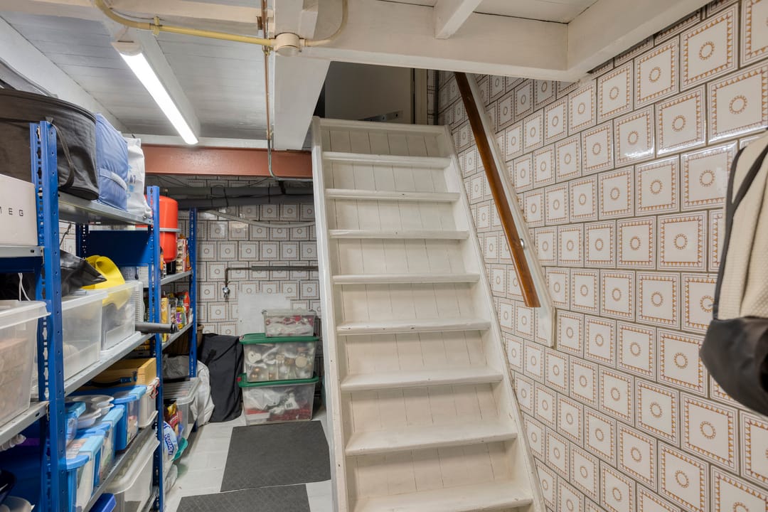 Photo 11 of Kostverlorenweg 7