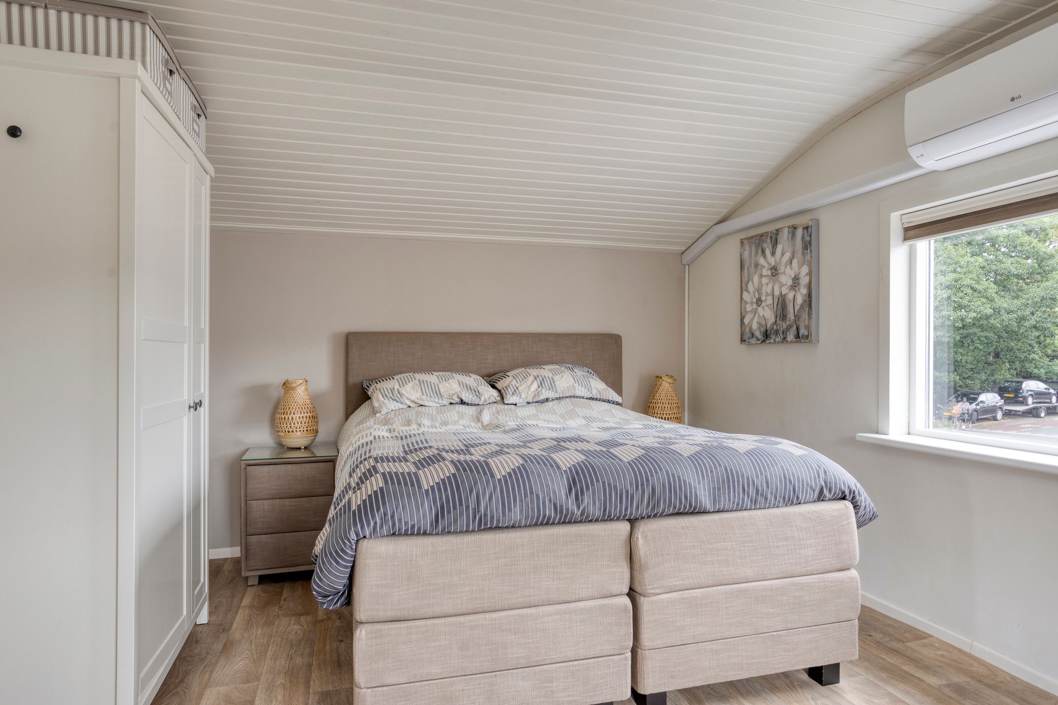 Photo 15 of Kostverlorenweg 7