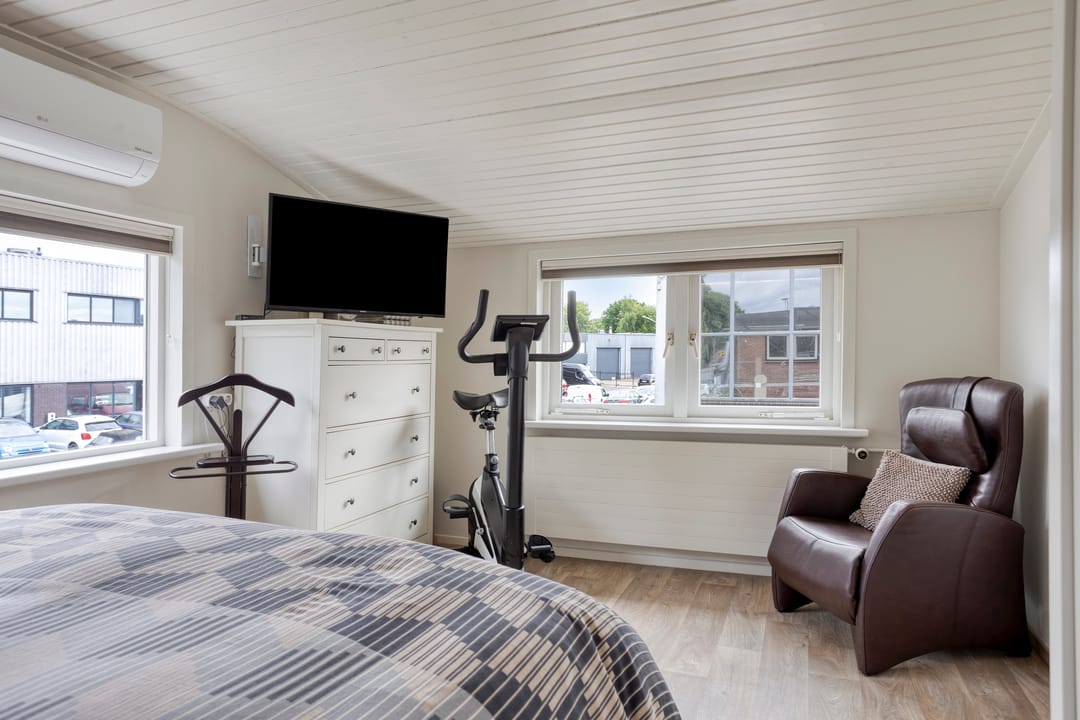 Photo 16 of Kostverlorenweg 7