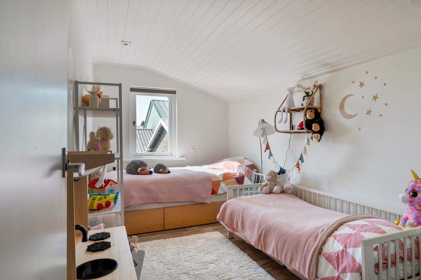 Photo 19 of Kostverlorenweg 7