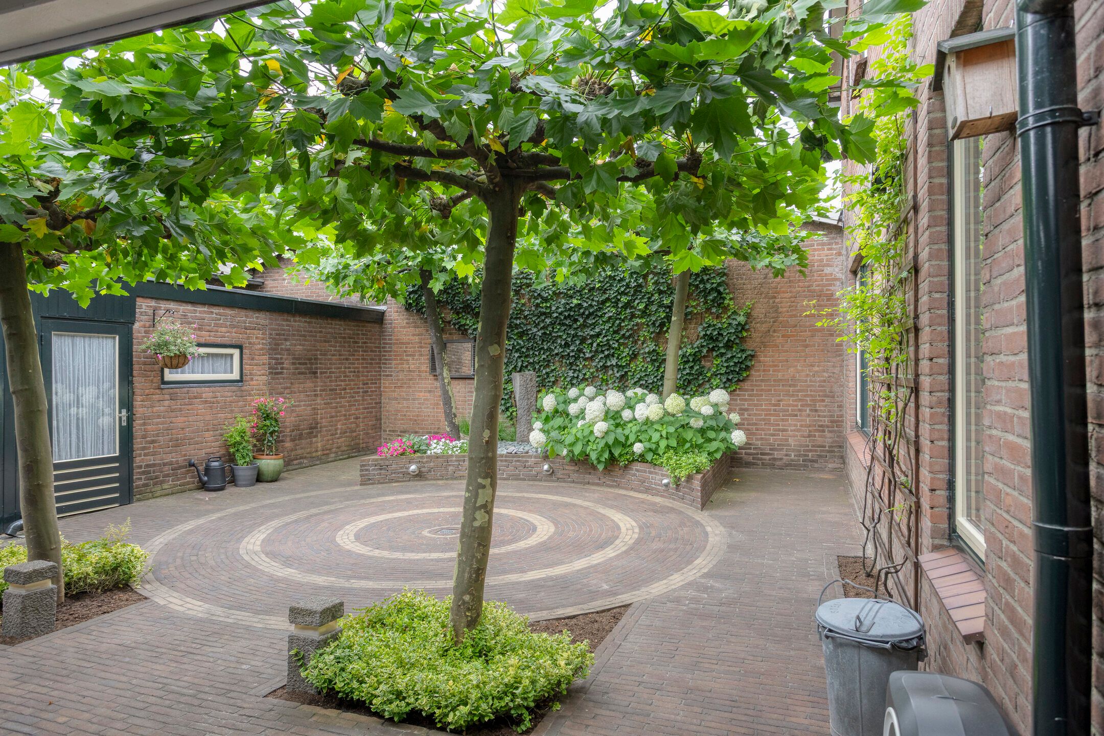 Photo 24 of Kostverlorenweg 7