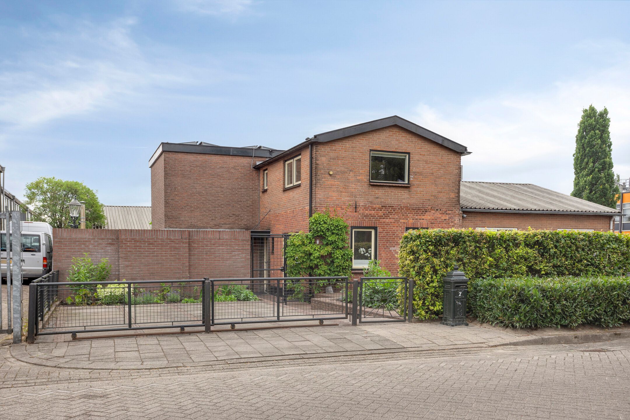 Photo 33 of Kostverlorenweg 7